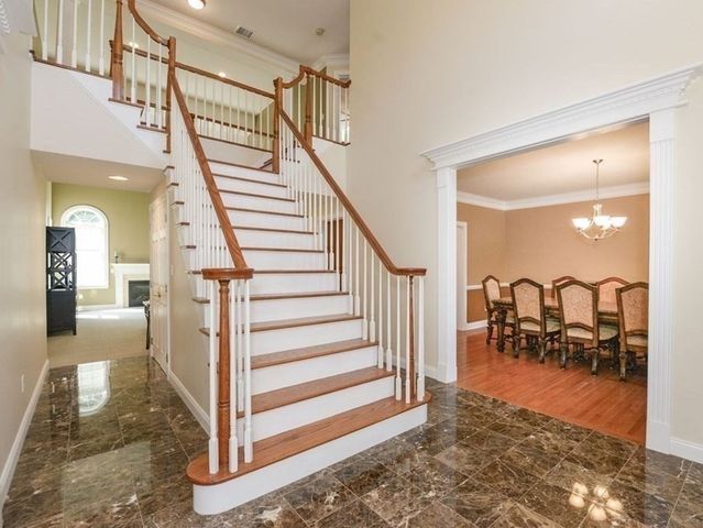 39 Whitehall Way, Bellingham, MA 02019