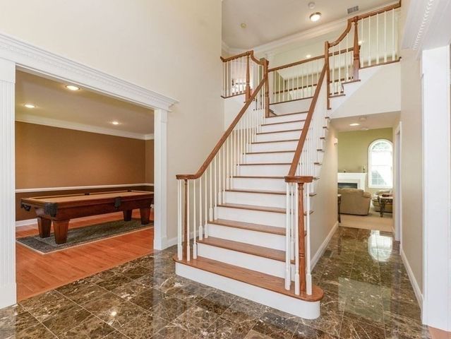 39 Whitehall Way, Bellingham, MA 02019