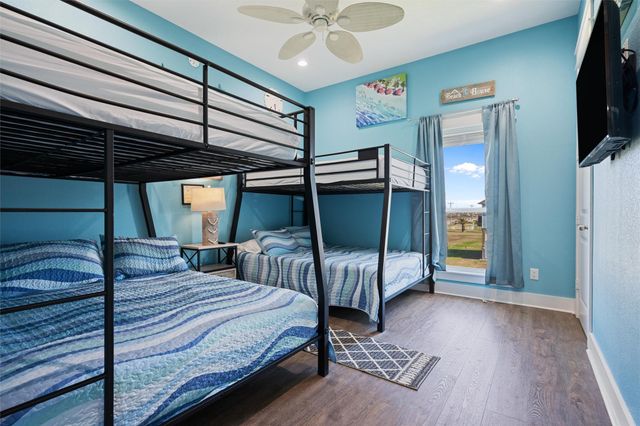 2569 Palm Drive, Port Bolivar, TX 77650