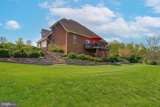 239 ABISHIRE WAY, Chambersburg, PA 17201