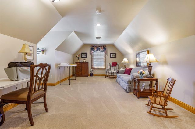 239 ABISHIRE WAY, Chambersburg, PA 17201