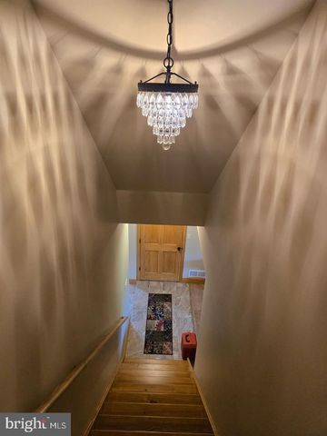 239 ABISHIRE WAY, Chambersburg, PA 17201