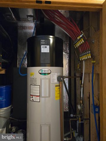 239 ABISHIRE WAY, Chambersburg, PA 17201