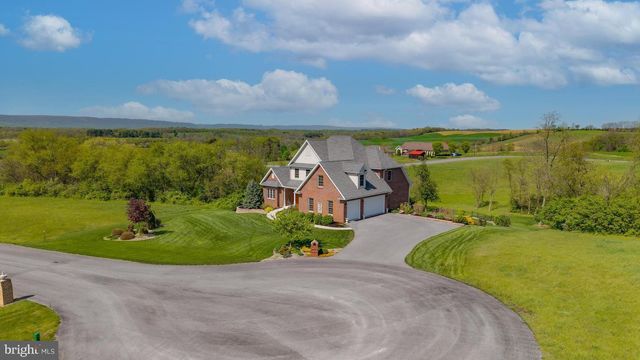 239 ABISHIRE WAY, Chambersburg, PA 17201