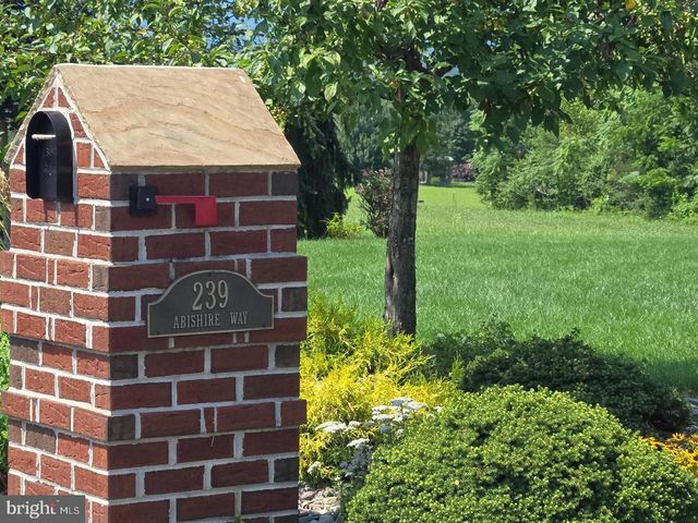 239 ABISHIRE WAY, Chambersburg, PA 17201