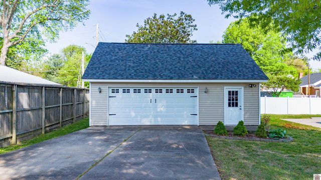 3515 Central Avenue, Paducah, KY 42001