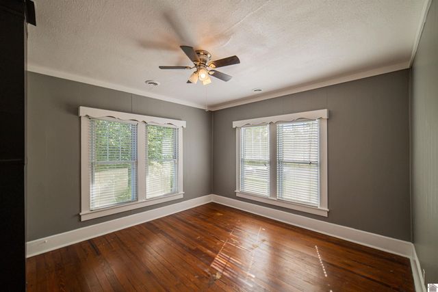 3515 Central Avenue, Paducah, KY 42001