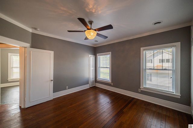 3515 Central Avenue, Paducah, KY 42001