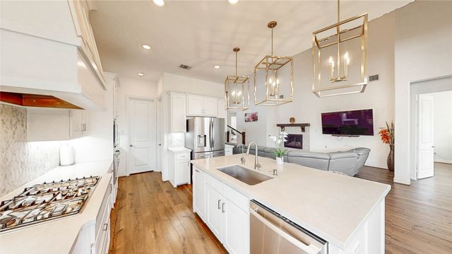 2001 Newton Lane, Mckinney, TX 75071