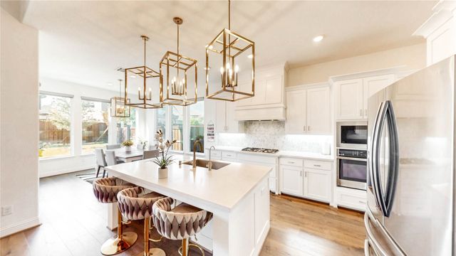 2001 Newton Lane, Mckinney, TX 75071