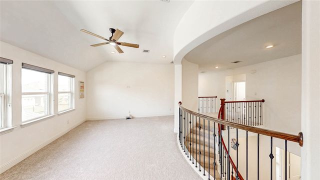 2001 Newton Lane, Mckinney, TX 75071