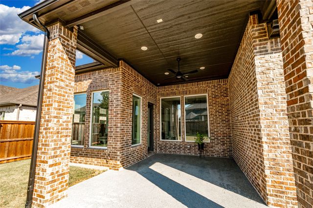 2001 Newton Lane, Mckinney, TX 75071