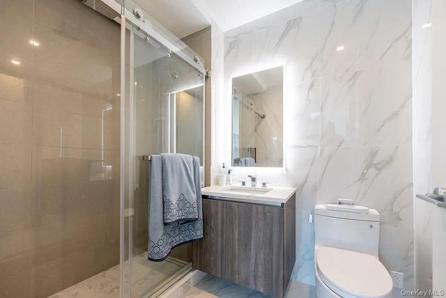 33-66 Farrington Street 8H, Flushing, NY 11354