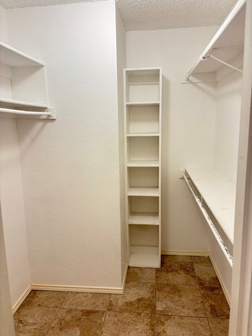 5316 Signal Peak Drive, Arlington, TX 76017