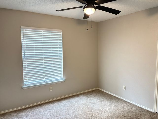 5316 Signal Peak Drive, Arlington, TX 76017