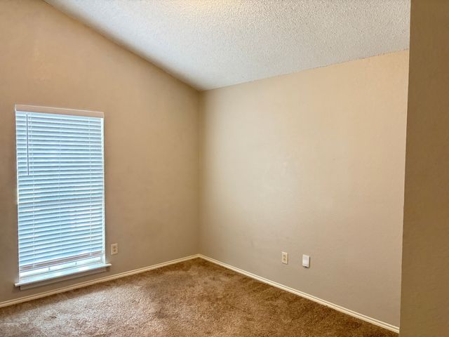 5316 Signal Peak Drive, Arlington, TX 76017