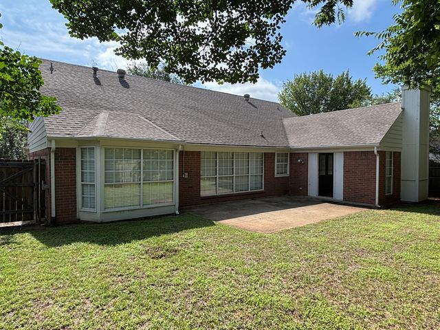 5316 Signal Peak Drive, Arlington, TX 76017