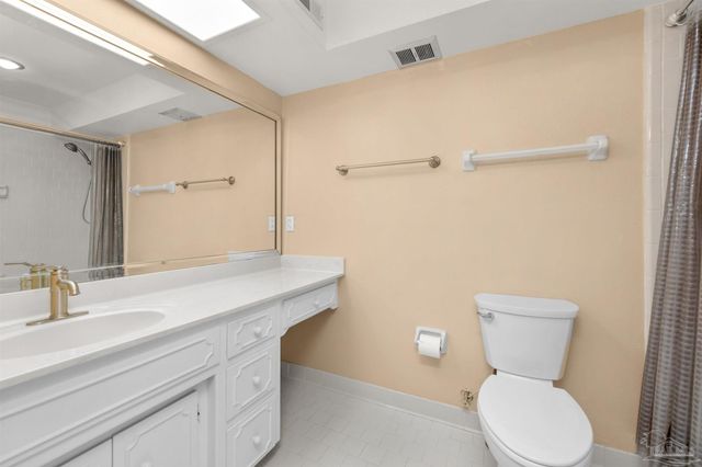 333 S 61st Ave 8, Pensacola, FL 32506