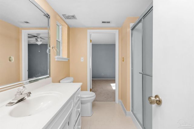 333 S 61st Ave 8, Pensacola, FL 32506