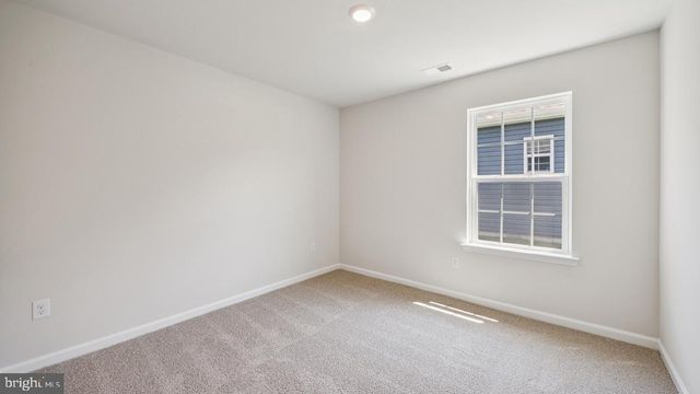 223 HUNTINGTON DR, Egg Harbor Twp, NJ 08234