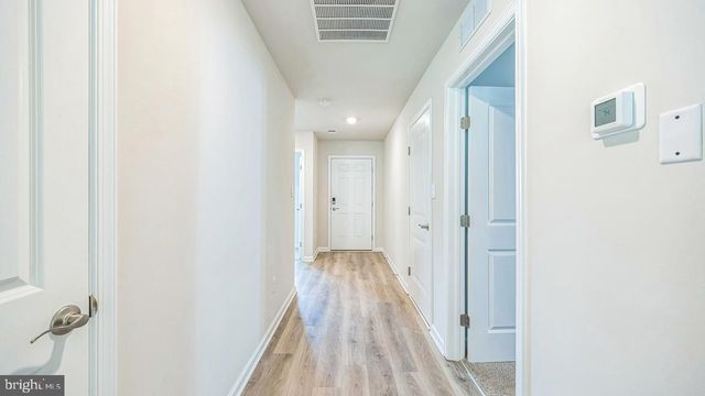 223 HUNTINGTON DR, Egg Harbor Twp, NJ 08234