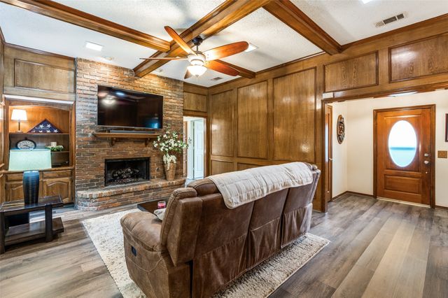 2716 Gainesborough Drive, Dallas, TX 75287