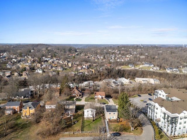 1103 Mount Allen Road, Park Hills, KY 41011