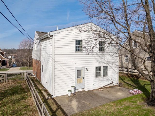 1103 Mount Allen Road, Park Hills, KY 41011