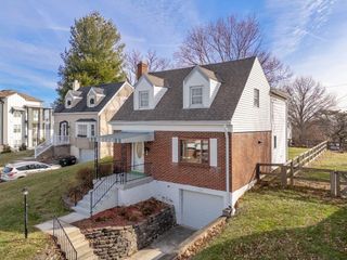 1103 Mount Allen Road, Park Hills, KY 41011