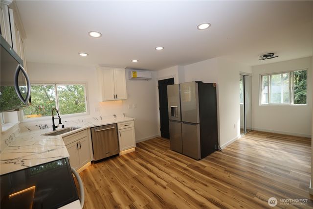 13422 22nd Avenue S, Seatac, WA 98168