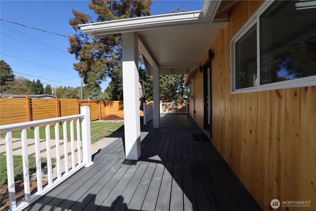 13422 22nd Avenue S, Seatac, WA 98168