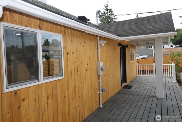 13422 22nd Avenue S, Seatac, WA 98168