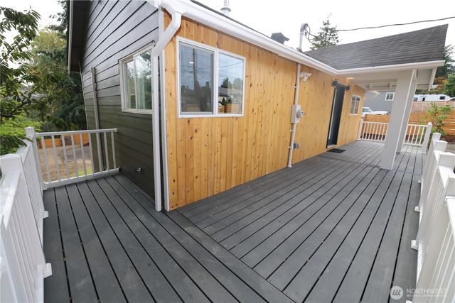 13422 22nd Avenue S, Seatac, WA 98168