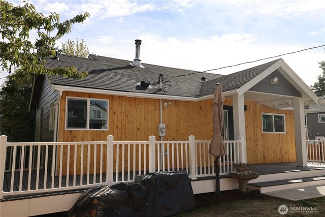 13422 22nd Avenue S, Seatac, WA 98168