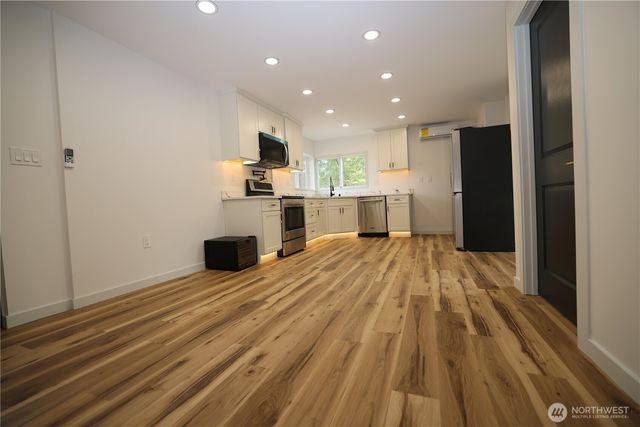 13422 22nd Avenue S, Seatac, WA 98168