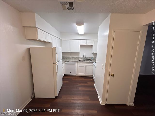 3151 Soaring Gulls Drive 1158, Las Vegas, NV 89128