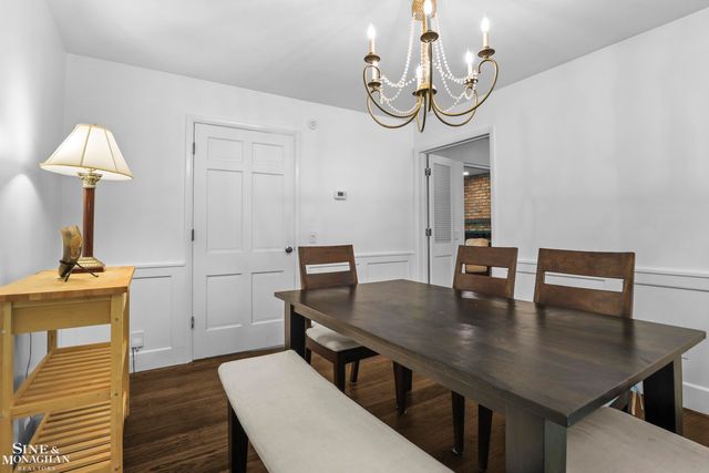 22636 King Richard Court, Beverly Hills, MI 48025