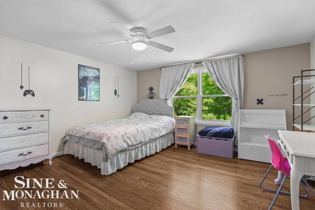 22636 King Richard Court, Beverly Hills, MI 48025