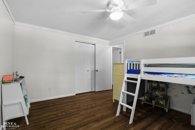 22636 King Richard Court, Beverly Hills, MI 48025