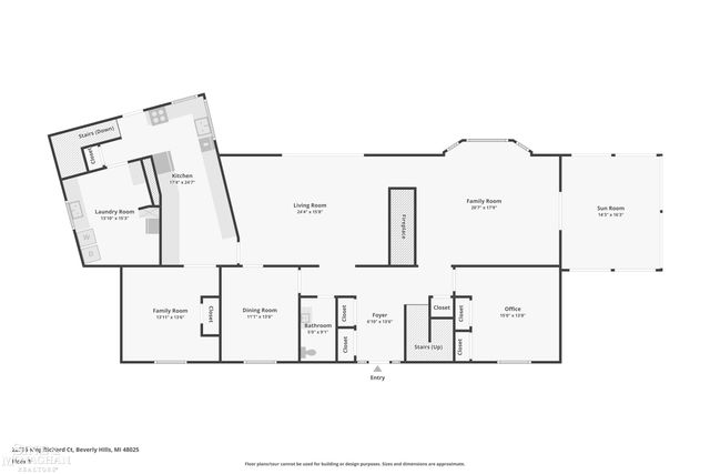22636 King Richard Court, Beverly Hills, MI 48025
