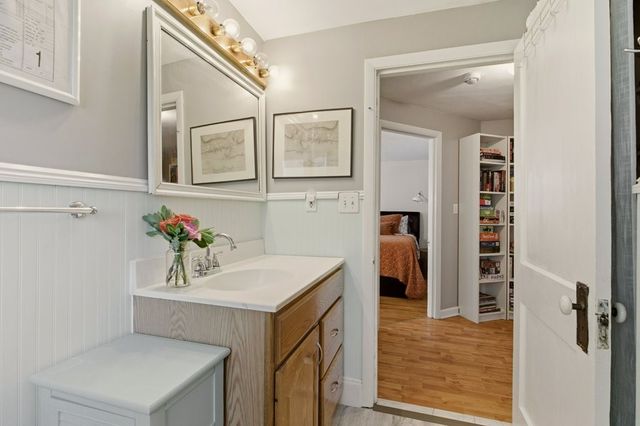 85 Highland Avenue, Portsmouth, RI 02871
