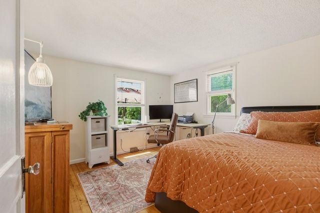 85 Highland Avenue, Portsmouth, RI 02871