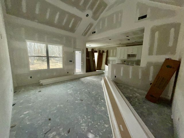 670 N Ballard Rd, Manchester, TN 37355