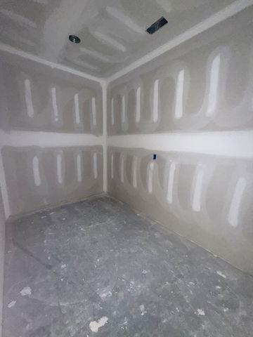 670 N Ballard Rd, Manchester, TN 37355