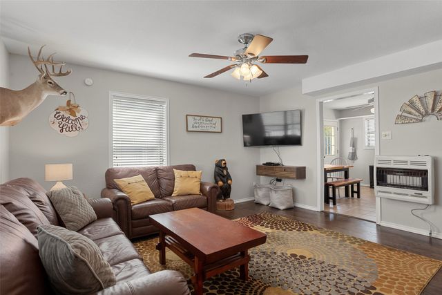 4969 Dye Mound Road, Forestburg, TX 76239