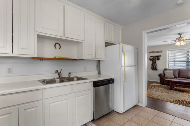 4969 Dye Mound Road, Forestburg, TX 76239