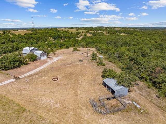4969 Dye Mound Road, Forestburg, TX 76239