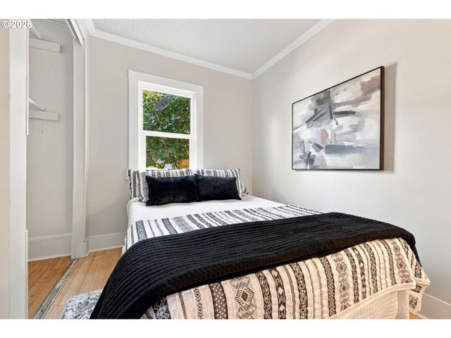 63 Ne BALDWIN St, Portland, OR 97211