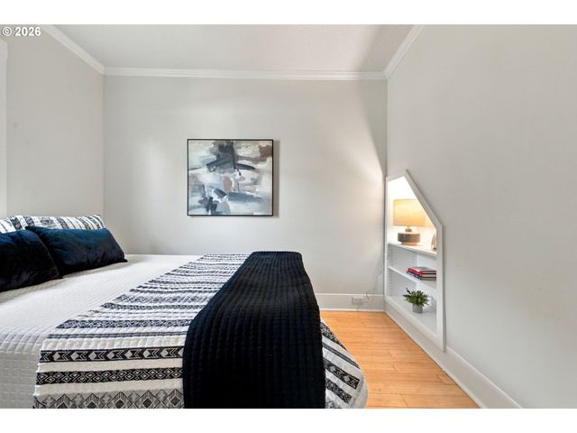 63 Ne BALDWIN St, Portland, OR 97211