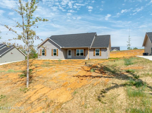 6105 Lanier Rd, Maryville, TN 37801
